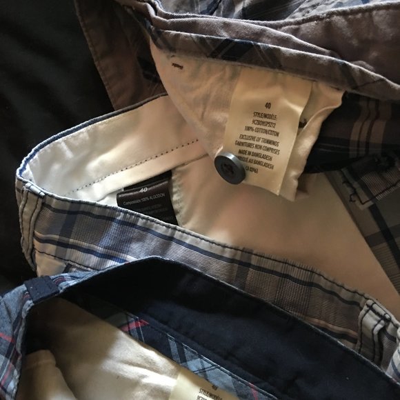 Men's Size 40 waist plaid Cargo Shorts - Picture 2 of 4